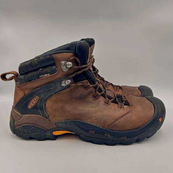 KEEN Men's Pyrenees Mid Height Waterproof Hiking Boot Syrup Brown Size 11.5